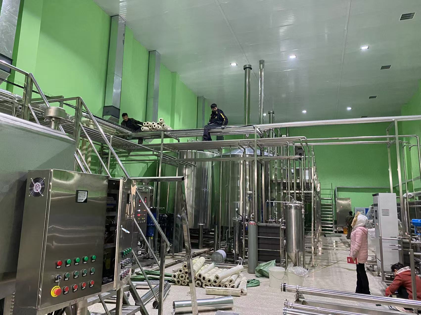 红旗精酿啤酒设备厂—精酿啤酒设备制造：传承工艺与创新科技的交融